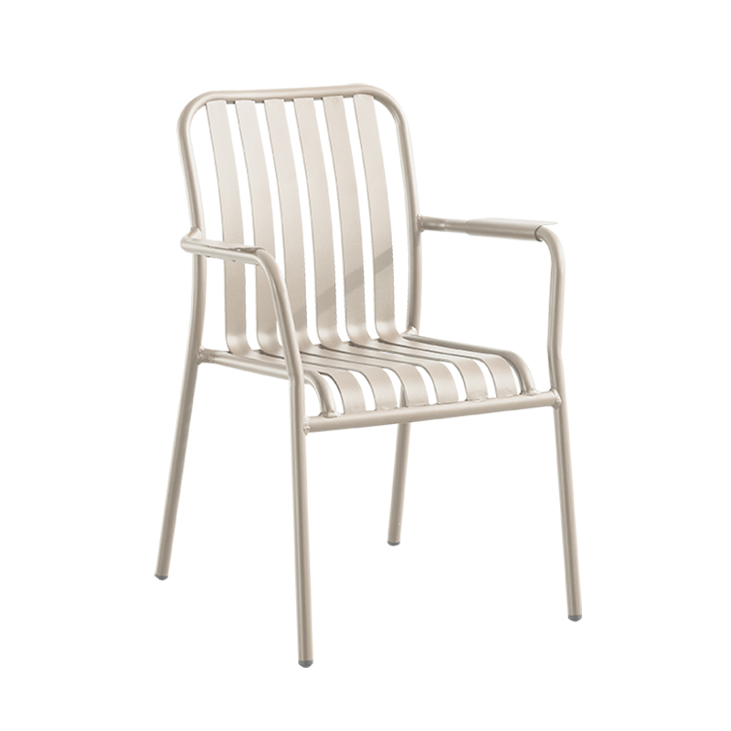 Entspannender Café-Stuhl aus Aluminium